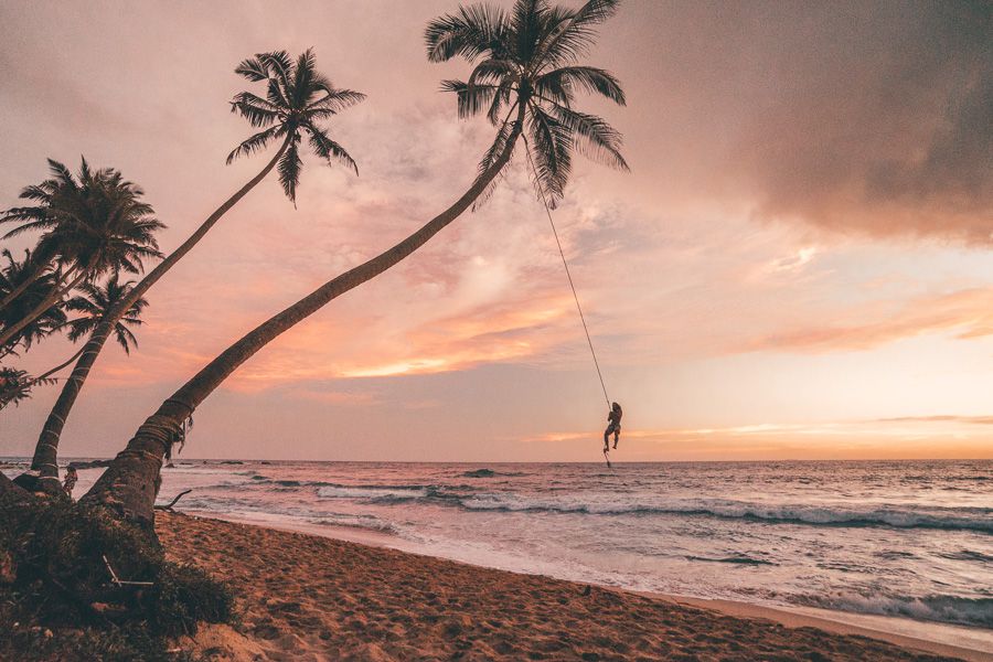 Dalawella Beach Swing, Unawatuna | Discover Sri Lanka